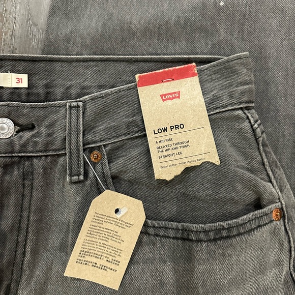 Levi’s Premium Low Pro Jeans NWT - Picture 5 of 13